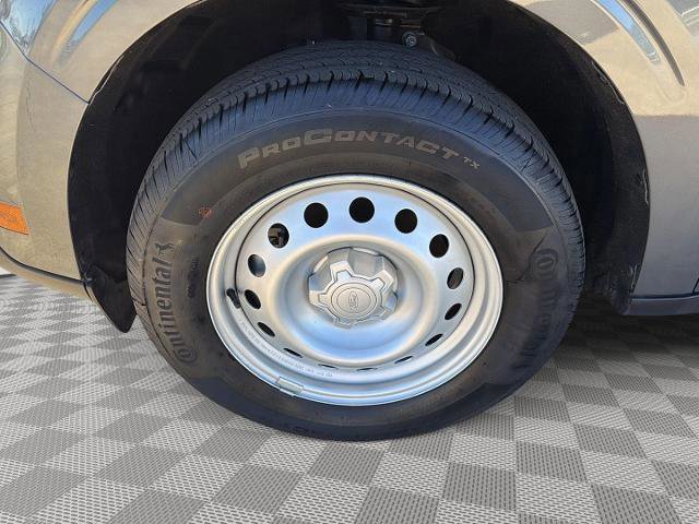 Certified 2025 Ford Maverick XL w/ Equipment Group 102A image 9