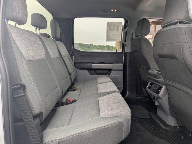Certified 2025 Ford F350 XLT w/ Snow Plow/Camper Package AWD/4WD image 32
