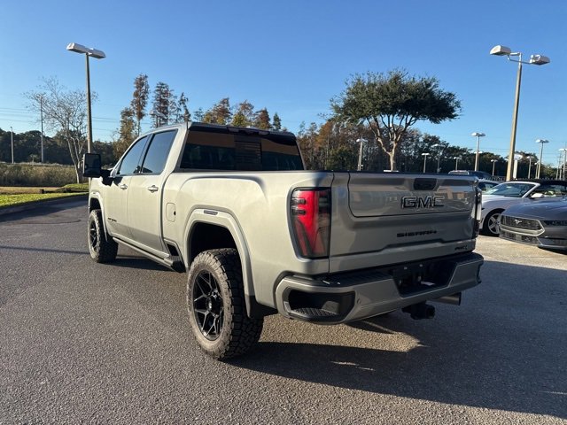 Used 2024 GMC Sierra 2500 AT4 w/ AT4 Premium Plus Package image 3
