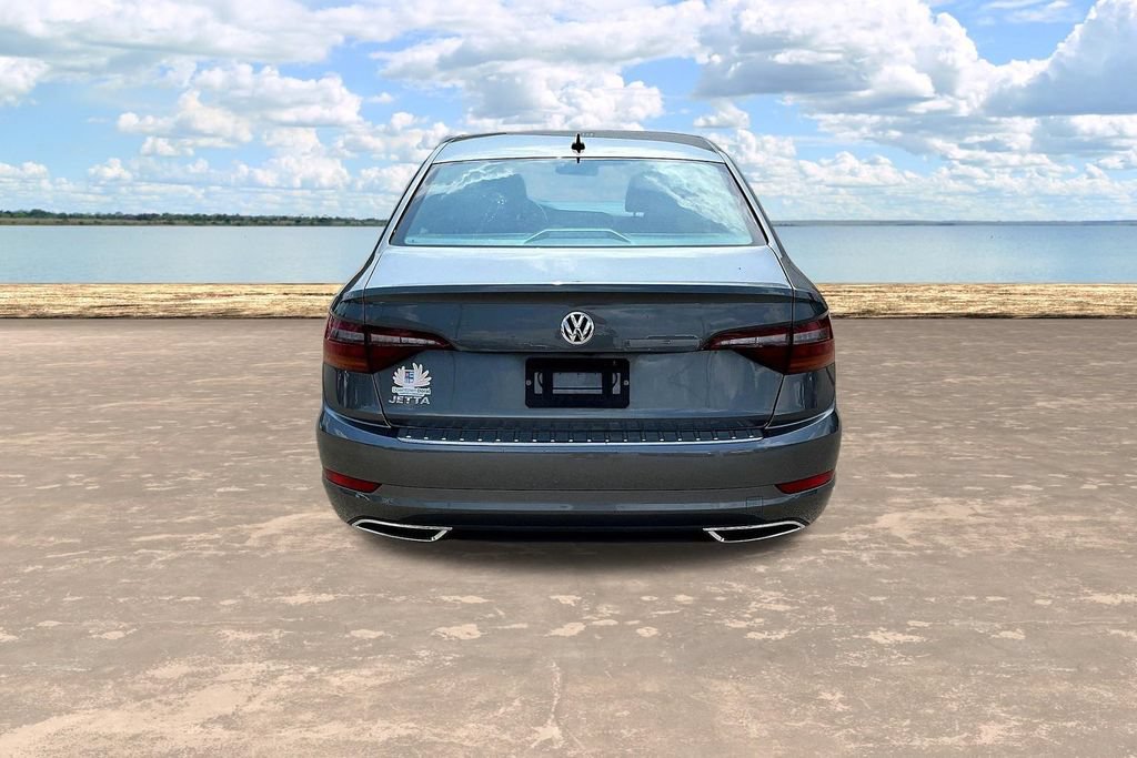 Used 2019 Volkswagen Jetta R-Line w/ R-Line Cold Weather Package FWD image 12