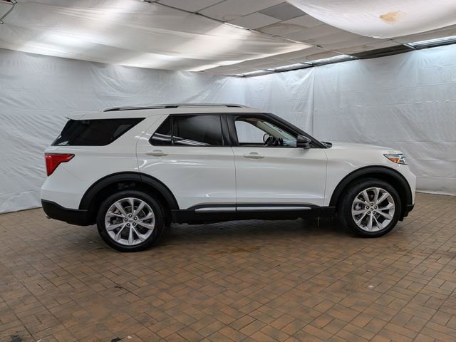 Certified 2023 Ford Explorer Platinum w/ Technology Package image 6
