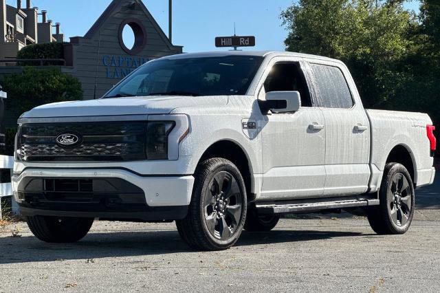 Certified 2025 Ford F150 Lightning Platinum w/ Dark Elements Package AWD/4WD image 9