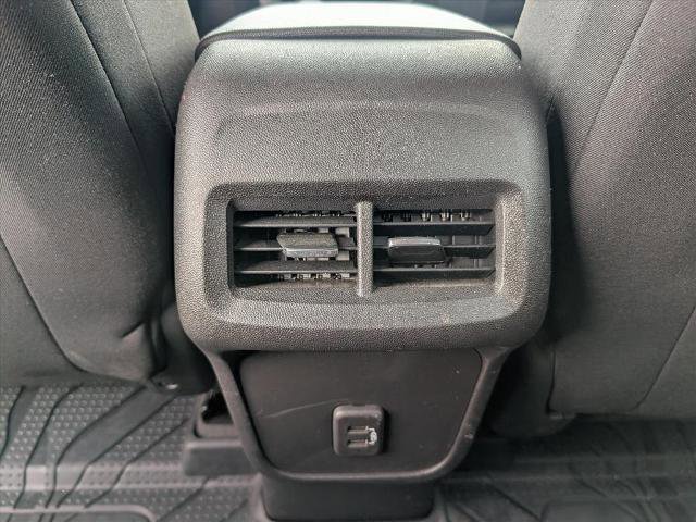 Used 2022 Chevrolet Equinox LT image 17