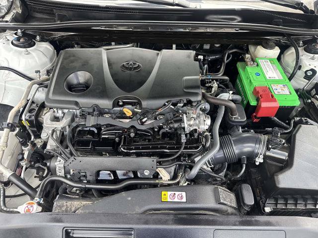Used 2022 Toyota Camry XSE FWD image 9
