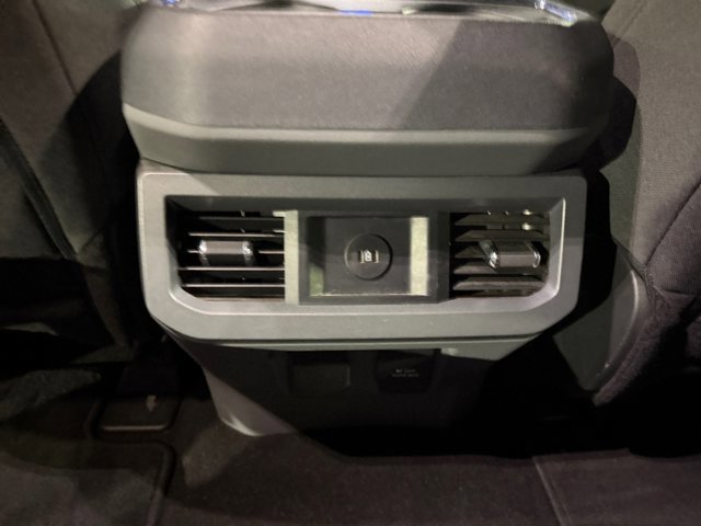 Certified 2024 Ford F250 XLT w/ FX4 Off-Road Package AWD/4WD image 32