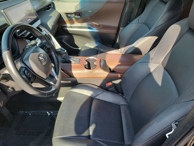 Used 2023 Toyota Venza XLE AWD/4WD image 24