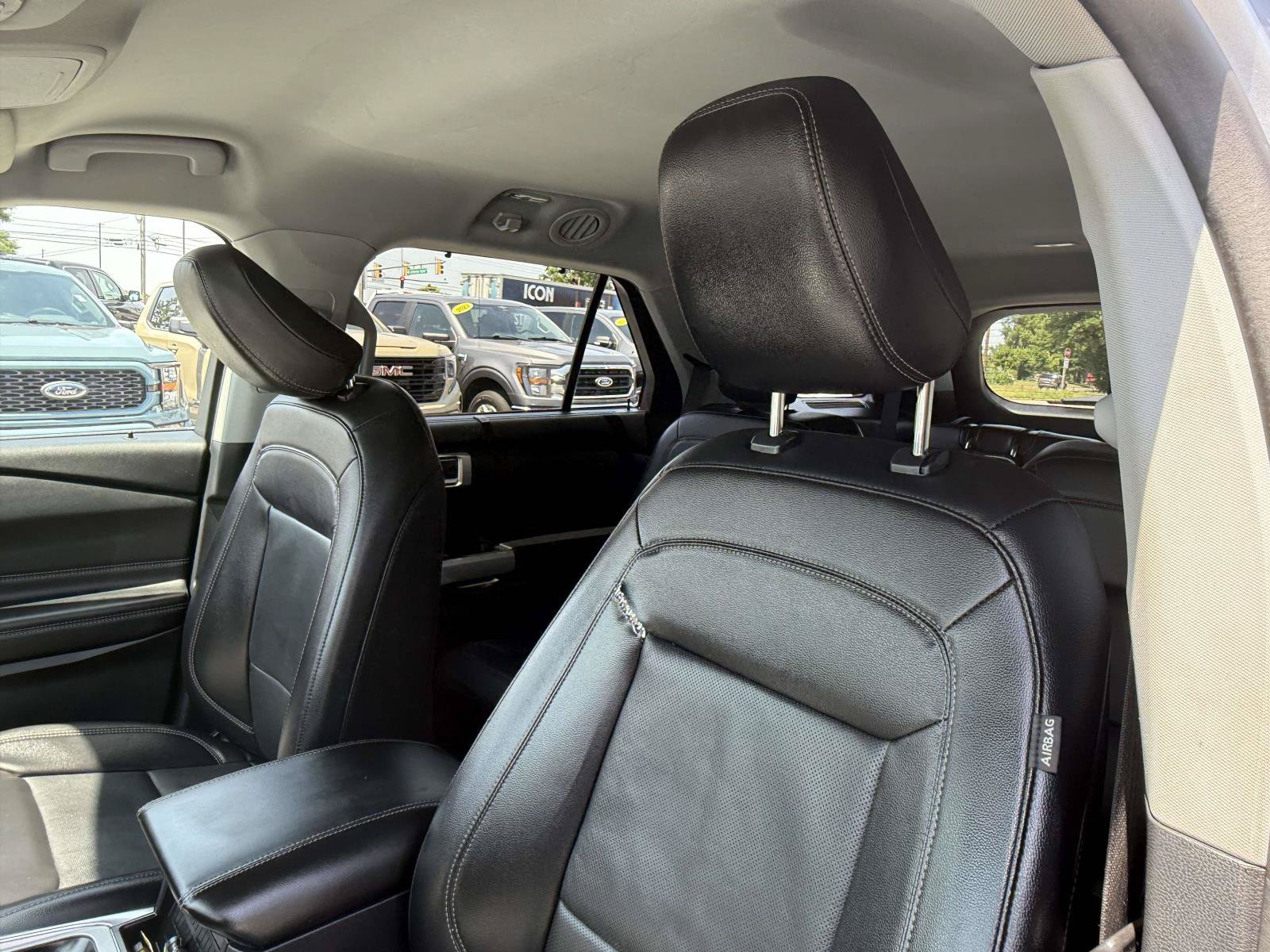 Certified 2021 Ford Explorer Limited AWD/4WD image 25