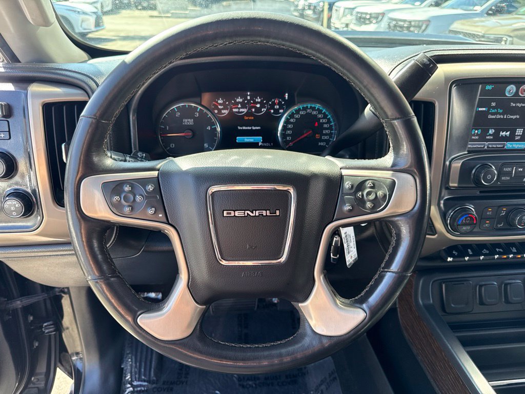 Used 2018 GMC Sierra 2500 Denali w/ Duramax Plus Package AWD/4WD image 24