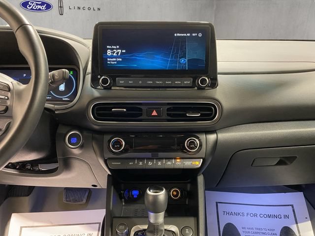 Used 2023 Hyundai Kona Limited w/ Cargo Package AWD/4WD image 15