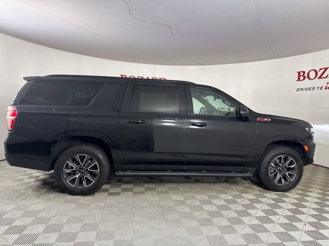 Used 2023 Chevrolet Suburban Z71 w/ Luxury Package image 9