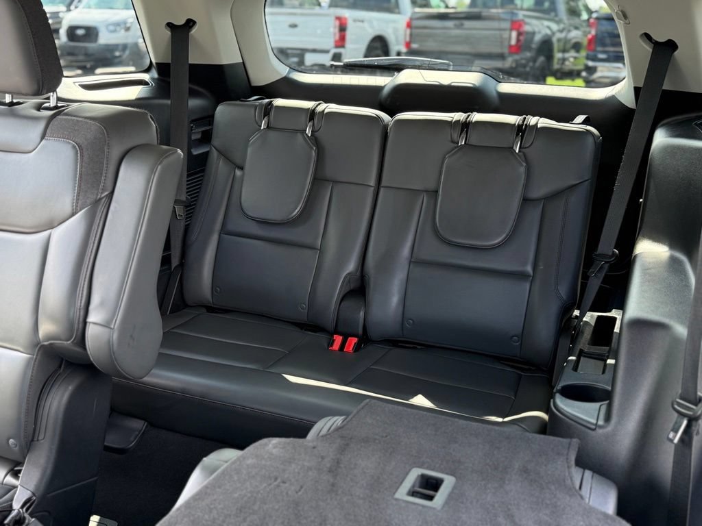 Certified 2025 Ford Explorer Active w/ Active Comfort Package AWD/4WD image 20