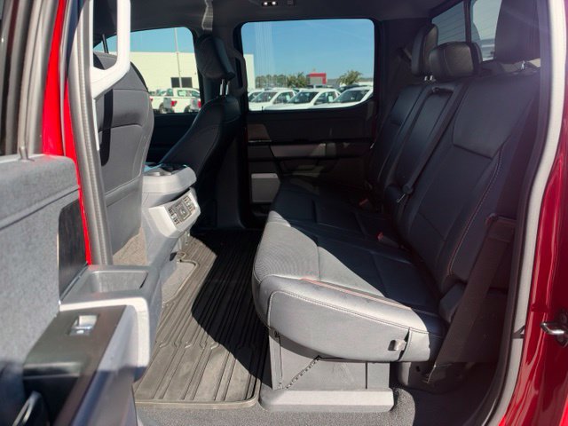 Certified 2023 Ford F250 Lariat w/ Lariat Ultimate Package AWD/4WD image 6