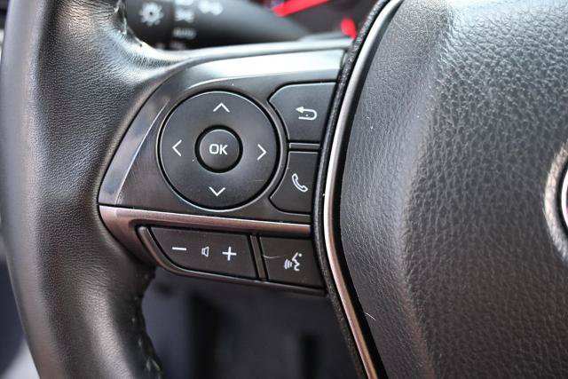 Used 2022 Toyota Camry XSE FWD image 31