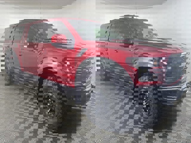 Certified 2017 Ford F150 Raptor w/ Equipment Group 802A Luxury image 7