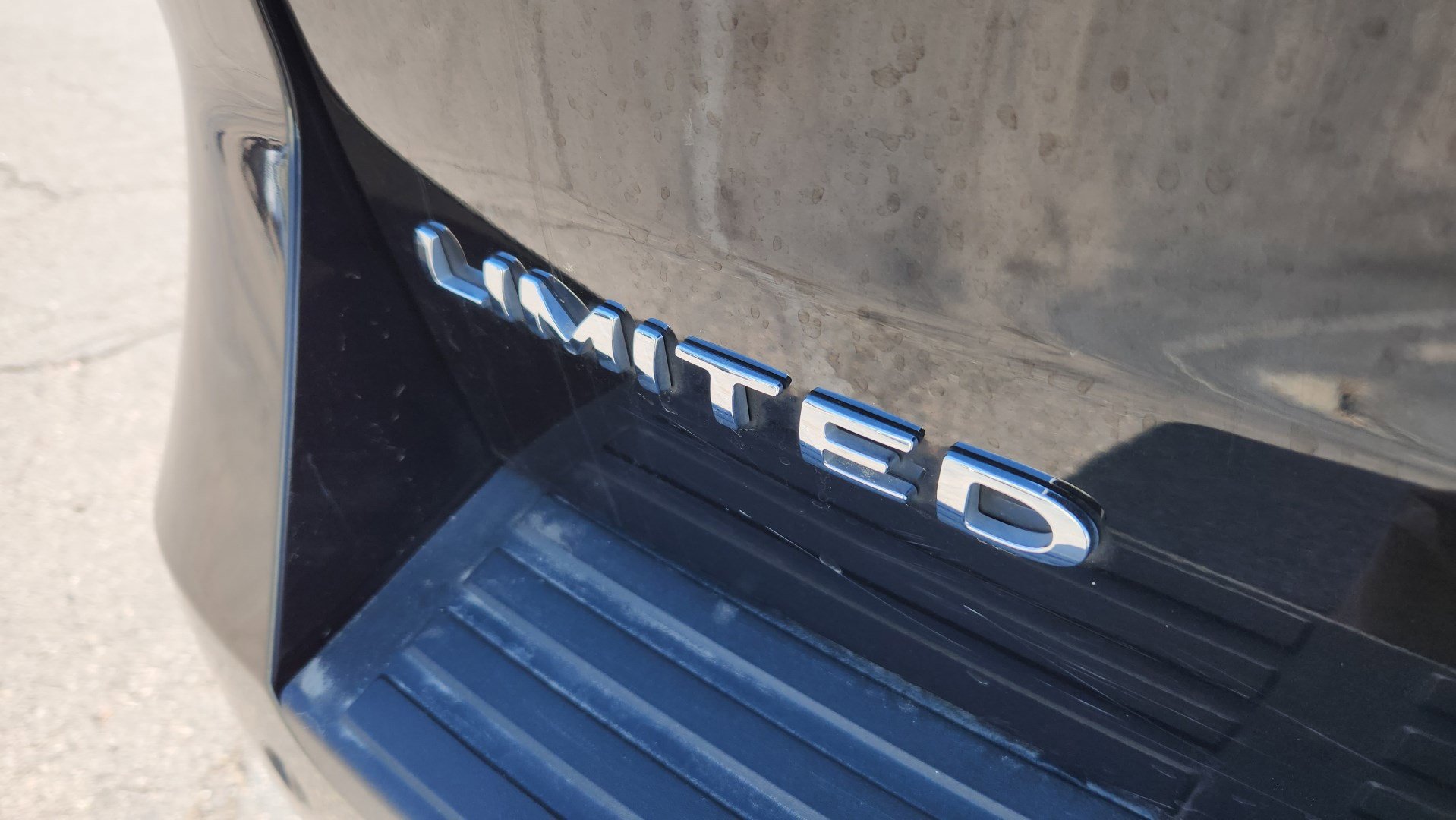 Certified 2024 Ford Expedition Limited image 21