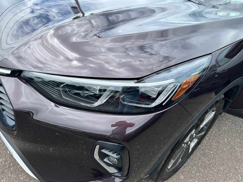 Certified 2023 Ford Escape Platinum AWD/4WD image 32