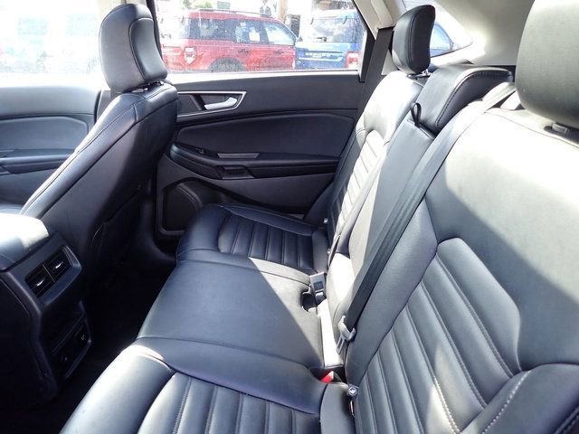 Certified 2023 Ford Edge SEL w/ Convenience Package AWD/4WD image 18