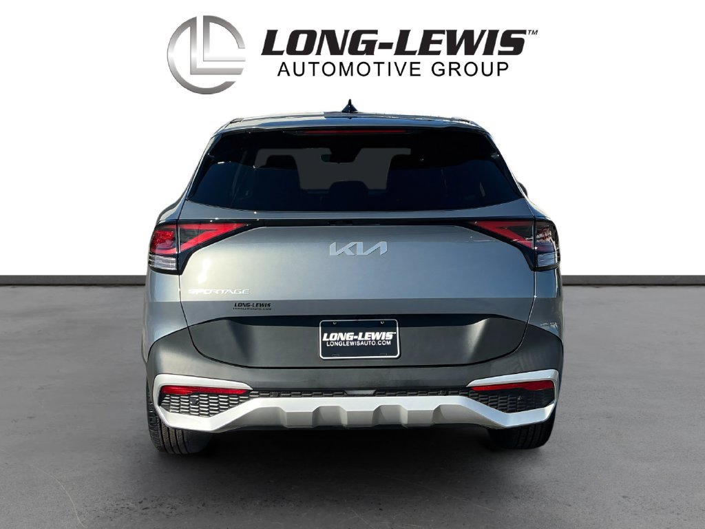 Used 2025 Kia Sportage EX FWD image 5