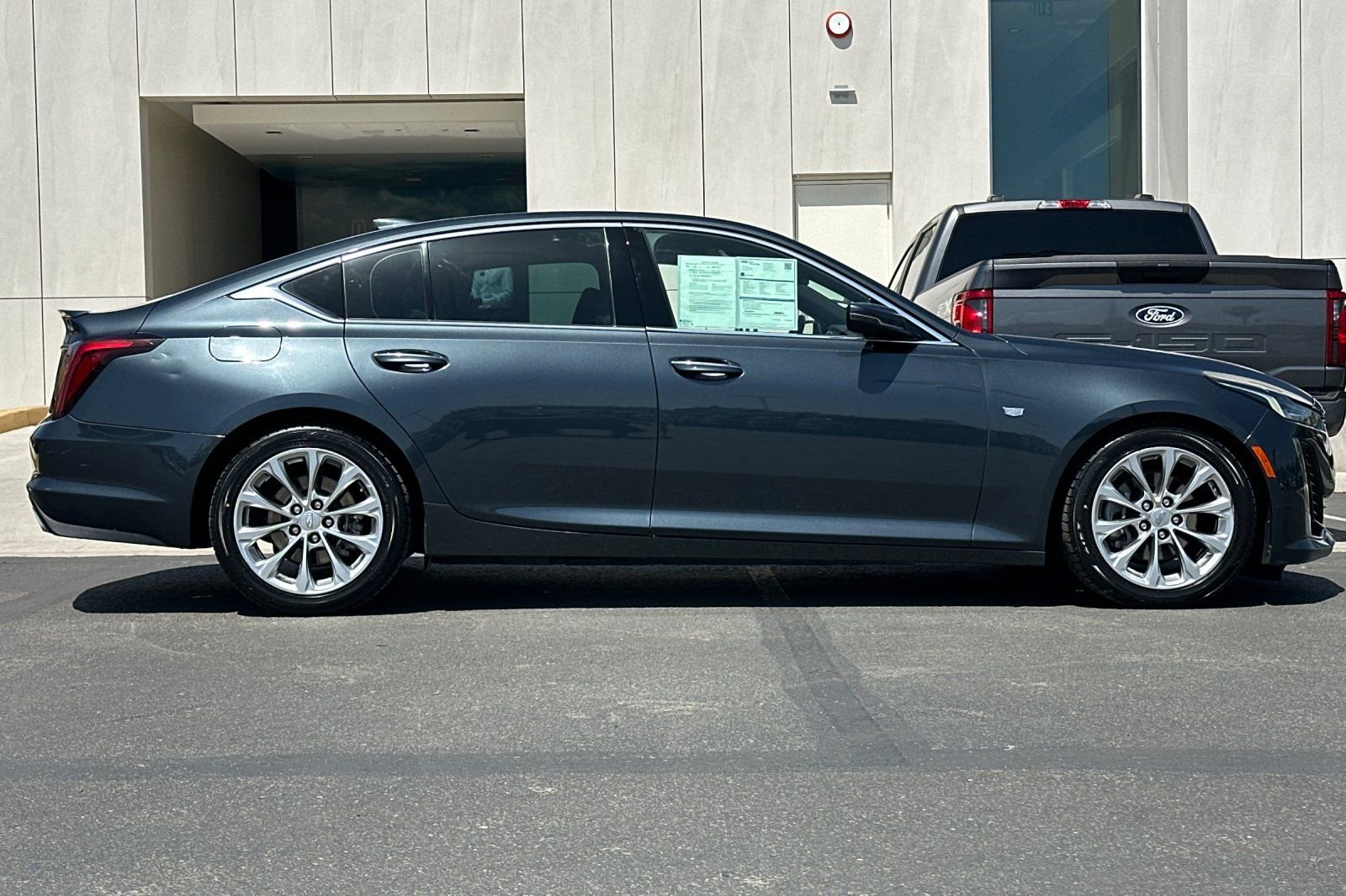 Used 2020 Cadillac CT5 Premium Luxury image 2