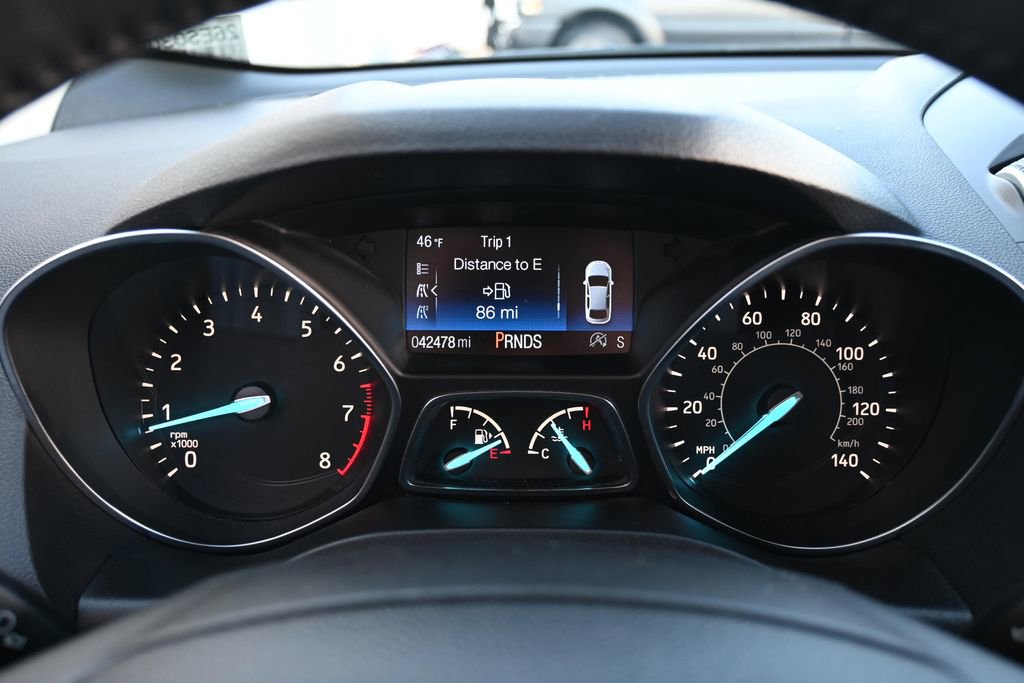 Certified 2018 Ford Escape SEL AWD/4WD image 34