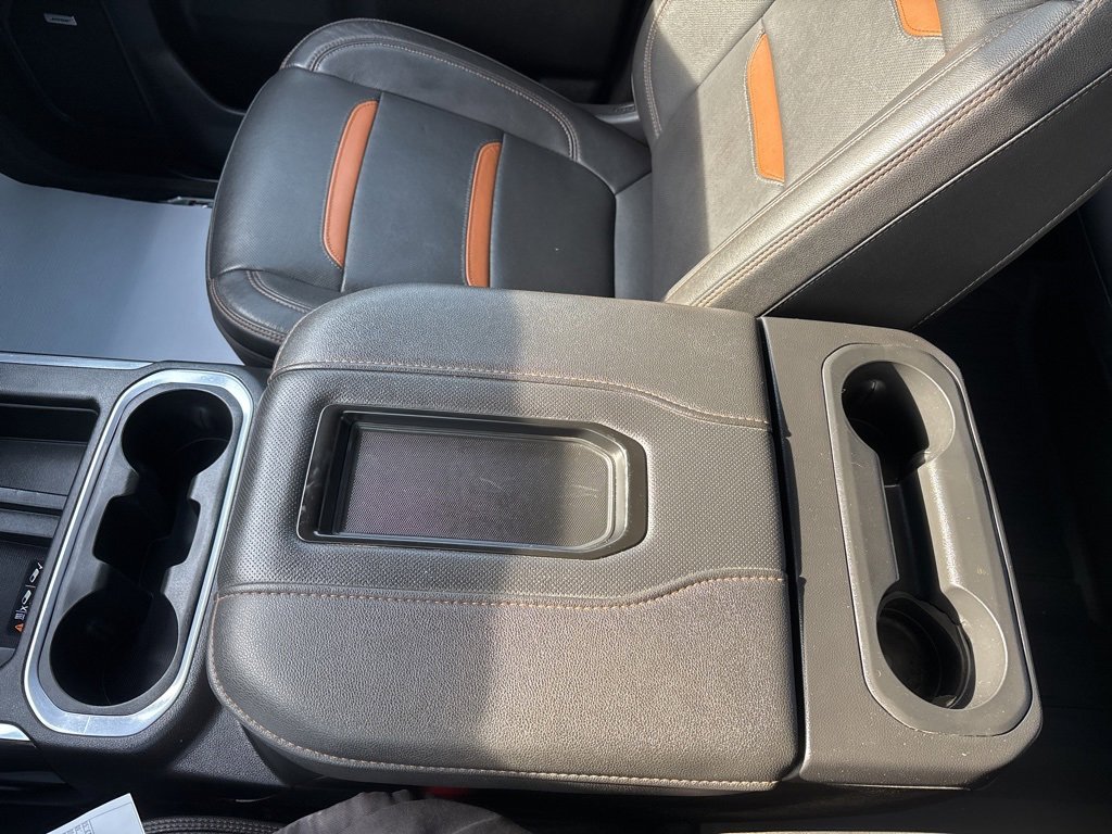 Used 2022 GMC Sierra 3500 AT4 w/ AT4 Premium Plus Package image 23