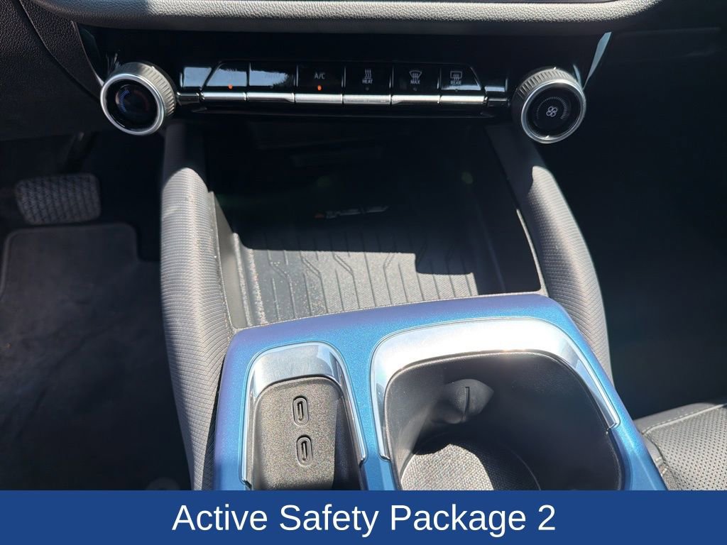 Used 2025 Chevrolet Equinox EV LT w/ Convenience Package AWD/4WD image 24