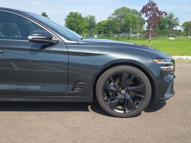 Used 2023 Genesis G70 2.0T w/ Sport Prestige Package RWD image 4