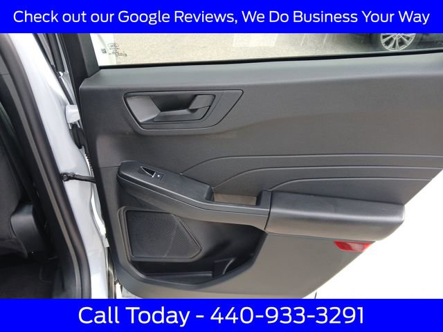 Certified 2025 Ford Escape Active AWD/4WD image 39