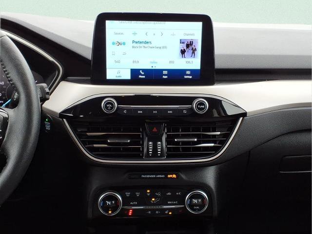 Certified 2021 Ford Escape SE w/ SE Sport Appearance Package image 12