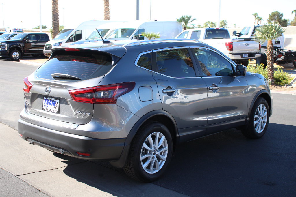 Used 2022 Nissan Rogue Sport SV w/ Technology Package AWD/4WD image 8