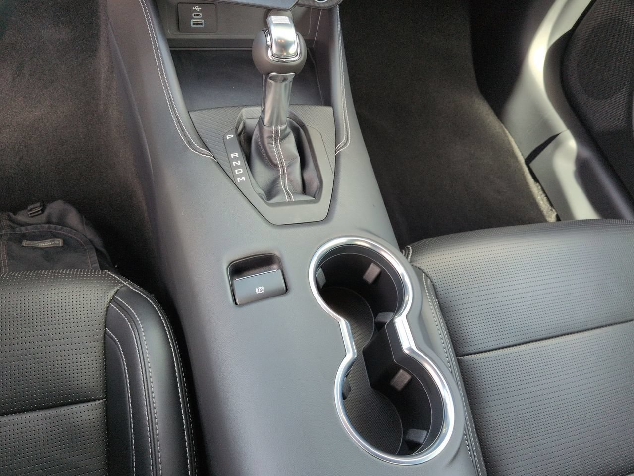 Certified 2025 Ford Mustang GT Premium RWD image 17