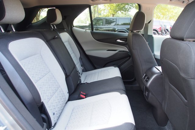 Used 2024 Chevrolet Equinox LS w/ LS Convenience Package FWD image 13