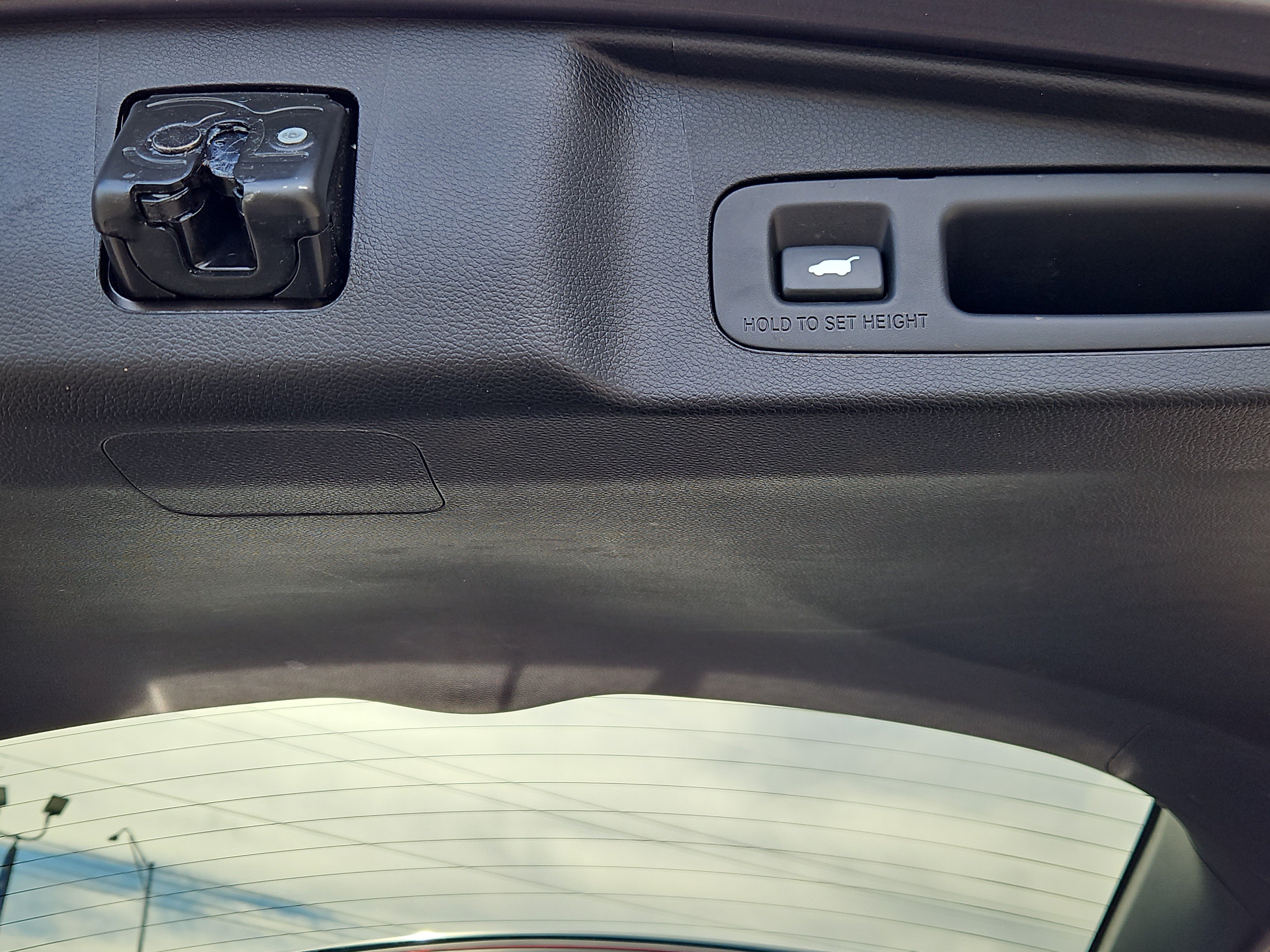 Used 2020 Honda CR-V EX-L image 12
