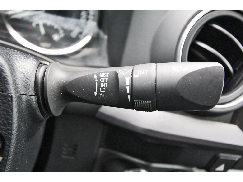Used 2021 Toyota Tacoma TRD Off-Road AWD/4WD image 17