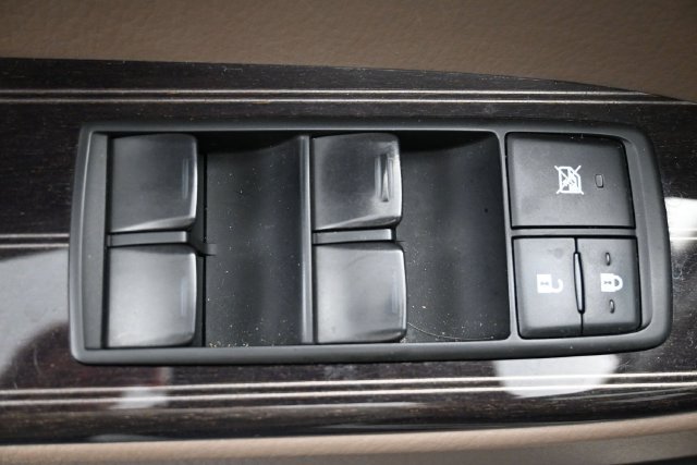 Used 2021 Lexus GX 460 Premium w/ Premium Package AWD/4WD image 14