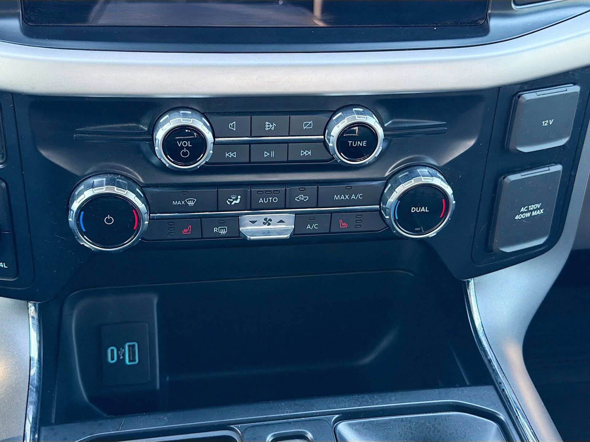 Certified 2023 Ford F150 XLT w/ Equipment Group 302A High image 21