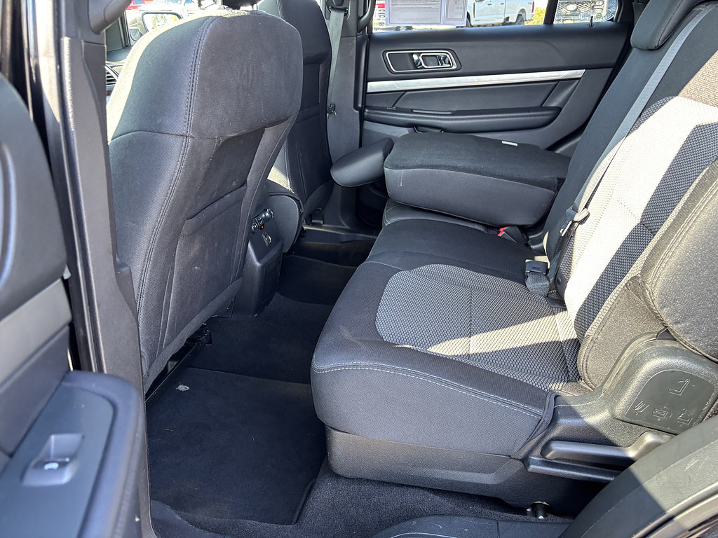 Certified 2019 Ford Explorer XLT w/ Class III Trailer Tow Package AWD/4WD image 31