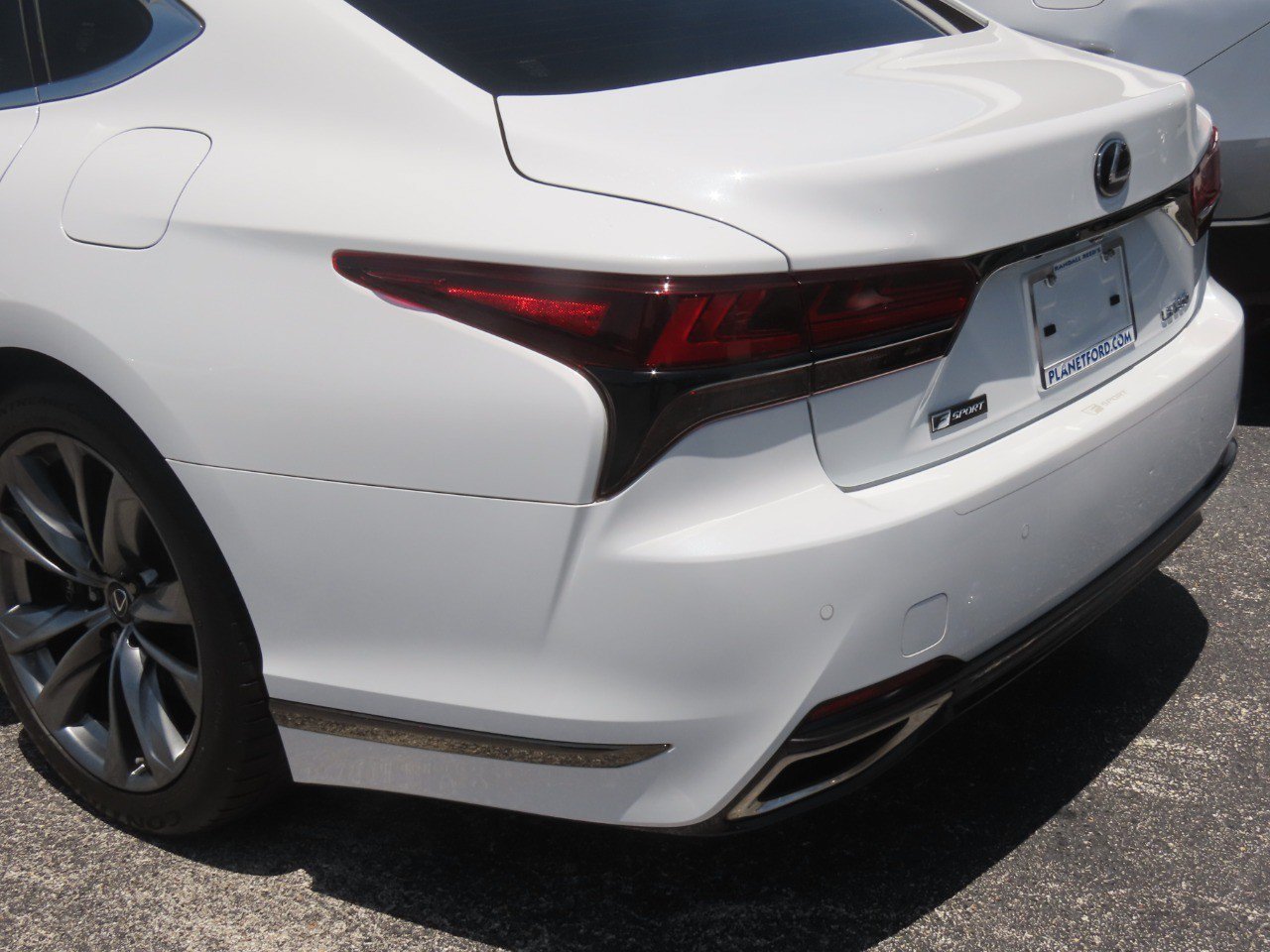 Used 2021 Lexus LS 500 F Sport w/ Accessory Package (Z2) RWD image 11