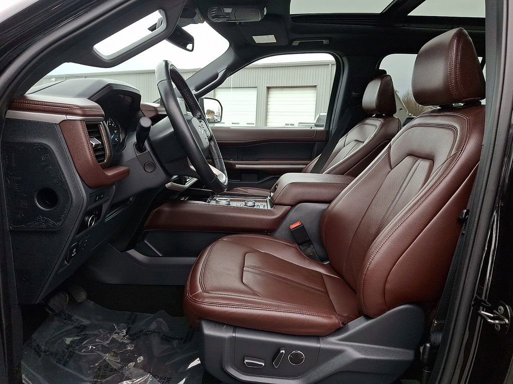 Certified 2024 Ford Expedition Limited image 14