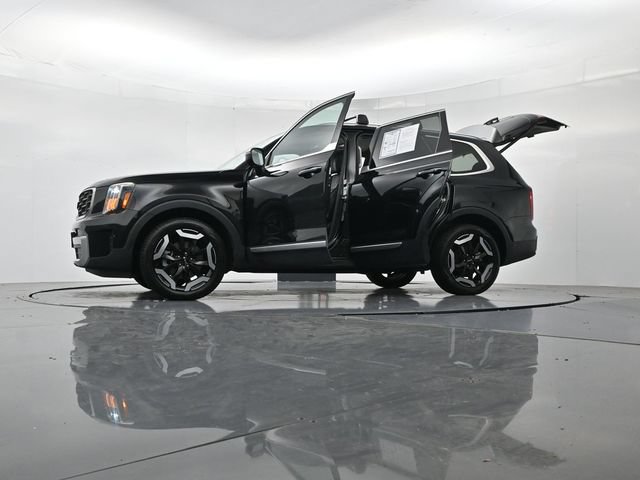 Used 2025 Kia Telluride S AWD/4WD image 54