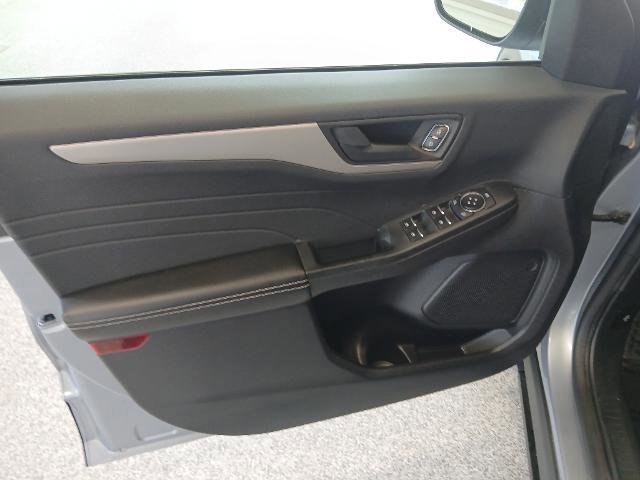 Certified 2022 Ford Escape SE w/ Convenience Package image 12