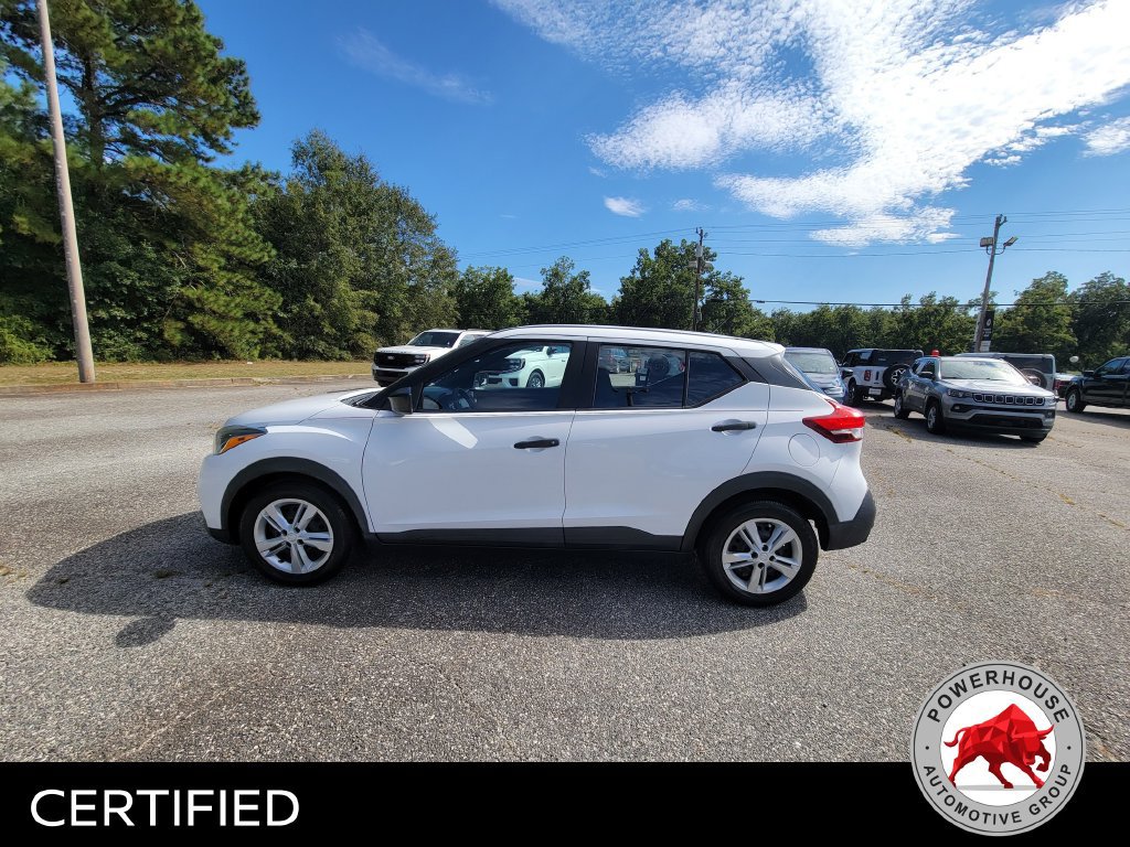 Used 2020 Nissan Kicks S FWD image 3