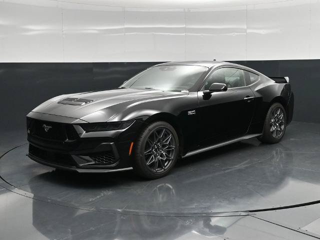 Certified 2025 Ford Mustang GT Premium w/ GT Performance Package RWD image 5