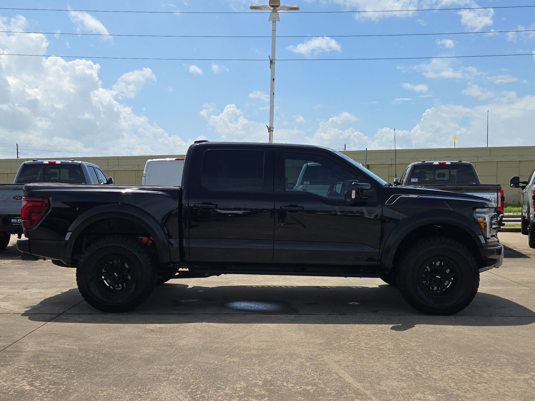 Certified 2025 Ford F150 Raptor AWD/4WD image 2