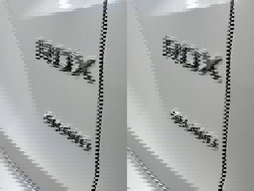 Used 2024 Acura RDX SH-AWD image 7