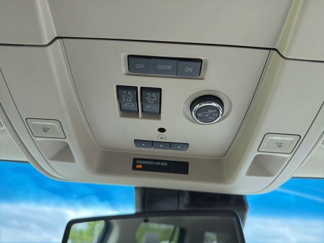 Used 2020 GMC Yukon Denali w/ Open Road Package AWD/4WD image 45