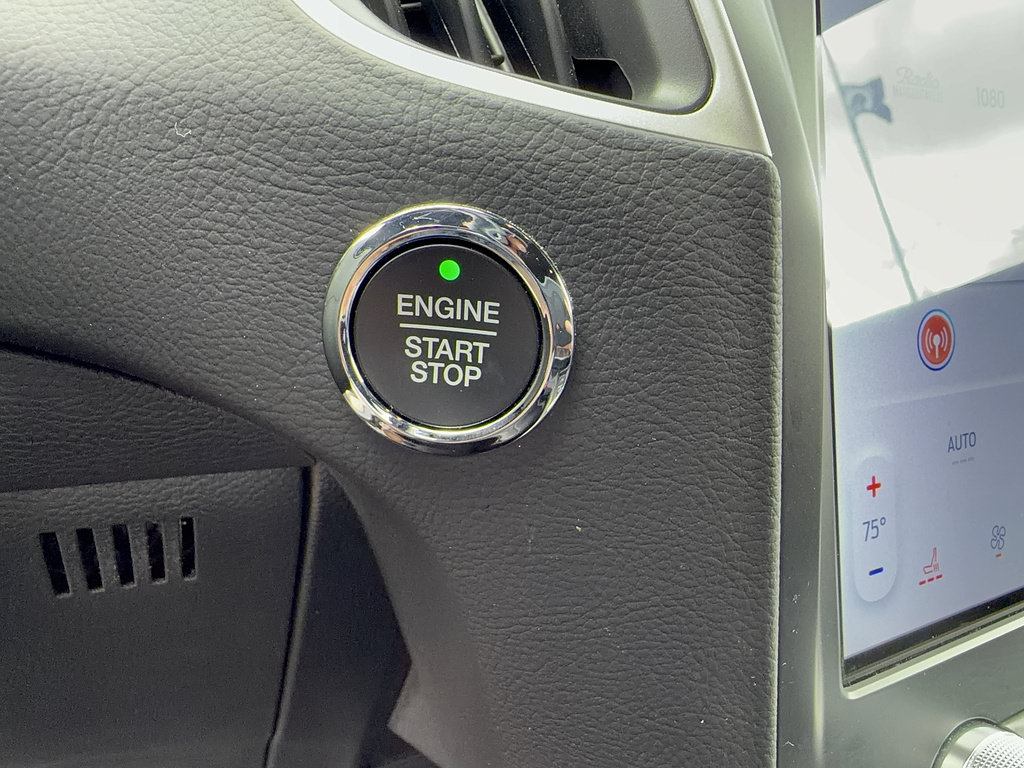 Certified 2024 Ford Edge ST-Line AWD/4WD image 21