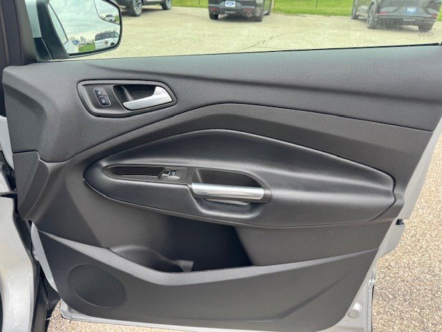 Certified 2019 Ford Escape Titanium image 33