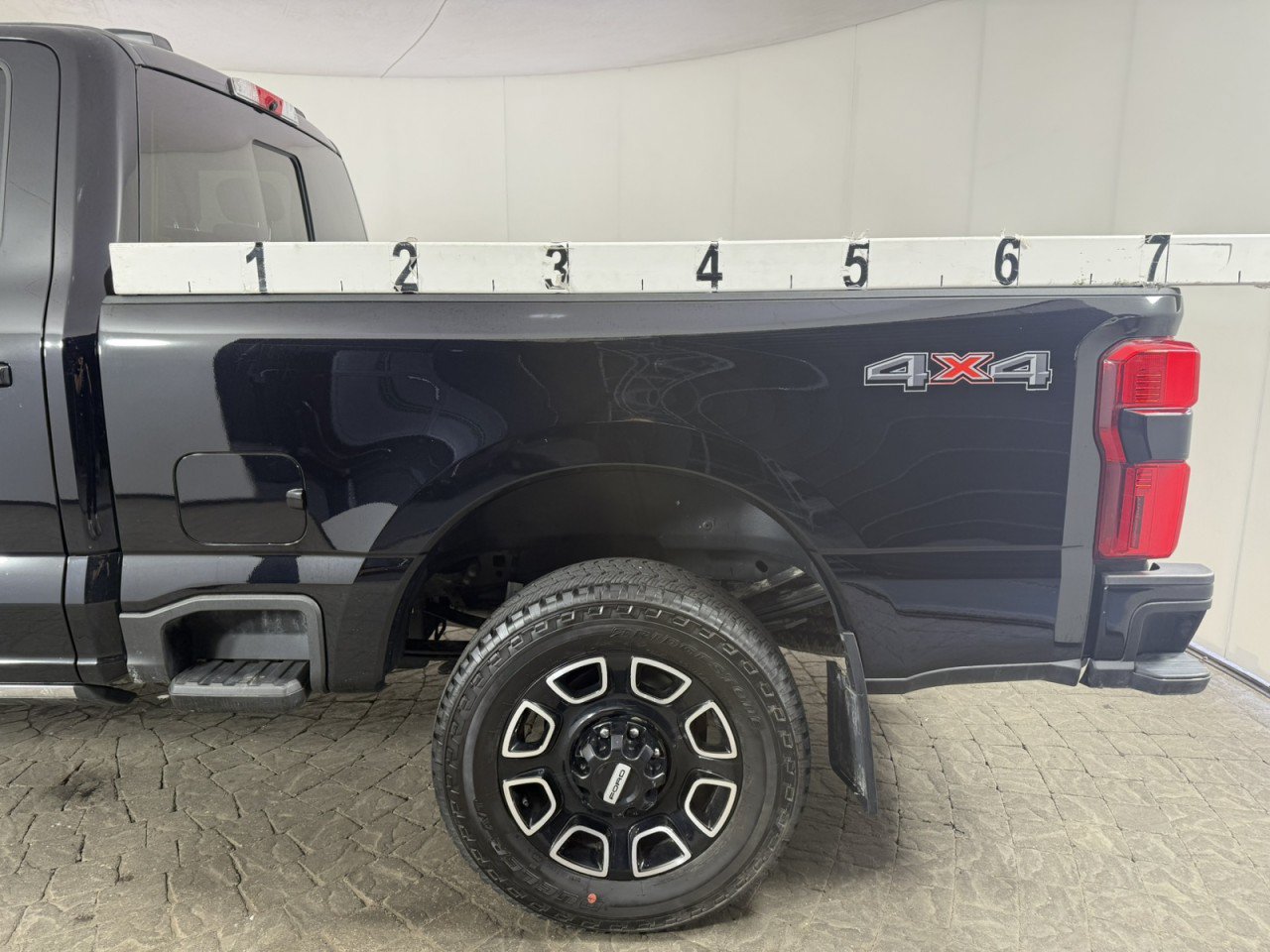 Certified 2025 Ford F250 Platinum AWD/4WD image 5