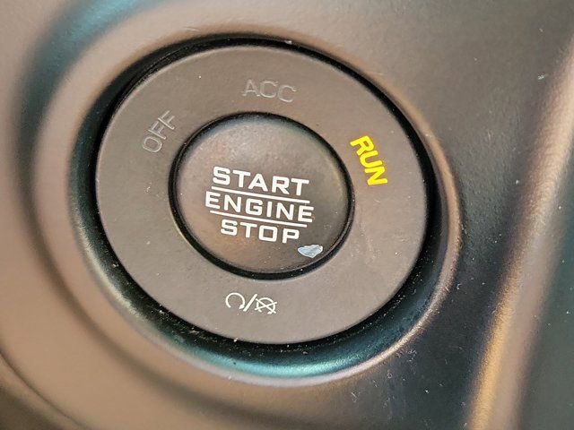 Used 2021 Jeep Wrangler Unlimited Sahara image 27